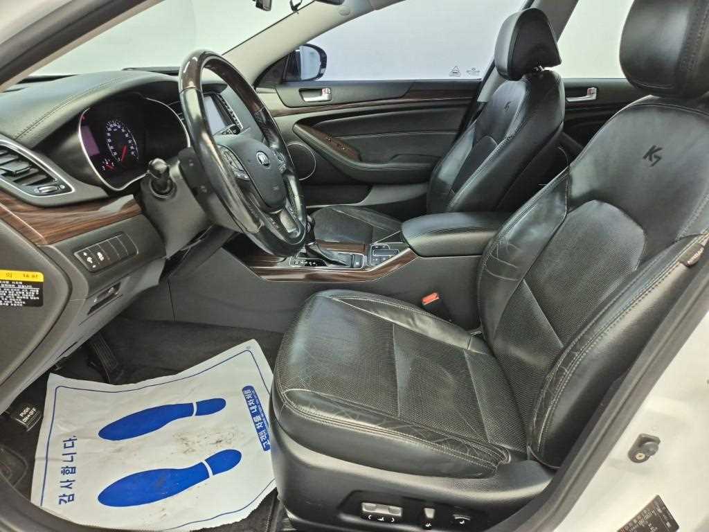 KIA K7 - Vista 11
