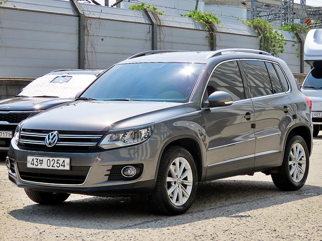 Volkswagen Tiguan - Vista 2