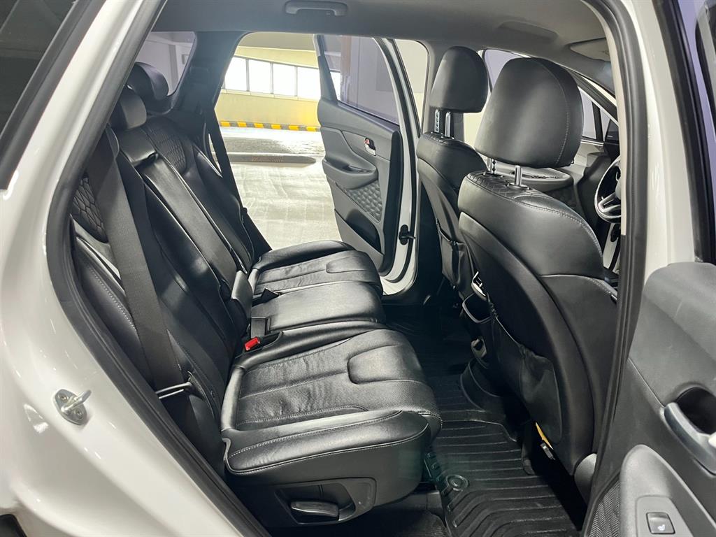 HYUNDAI Santa Fe - Vista 9
