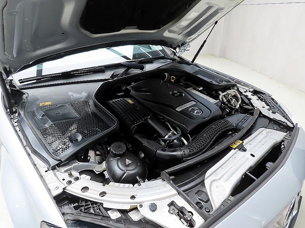 Mercedes Benz C Class 2016 - Importación desde Corea - HF Imports Iquique - Foto 18
