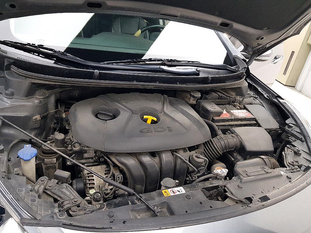HYUNDAI i30 - Vista 6