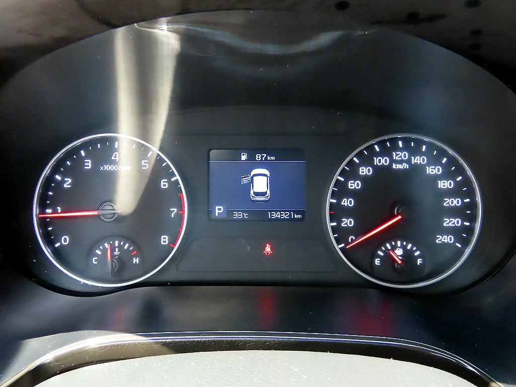 KIA Seltos - Vista 9