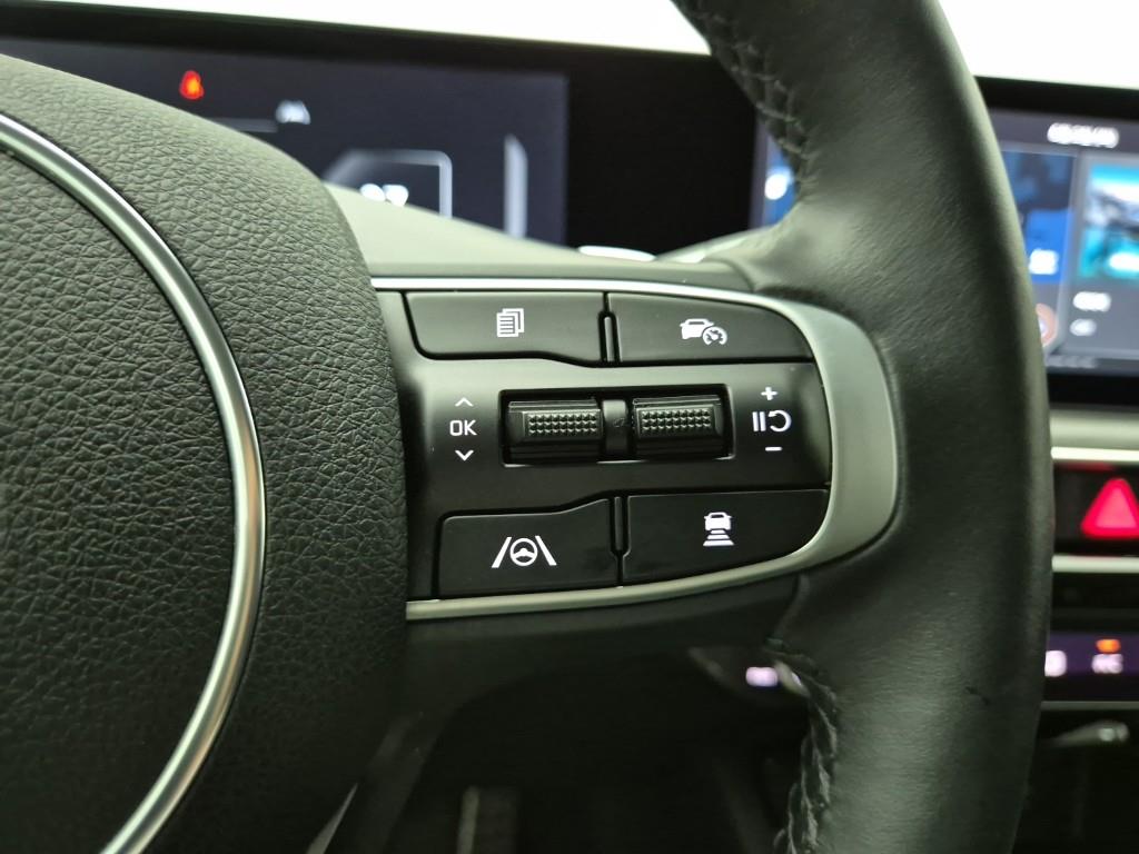 KIA K5 2025 Gris - Importación desde Corea - HF Imports Iquique - Foto 15