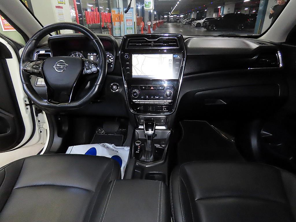 Ssangyong Tivoli - Vista 10