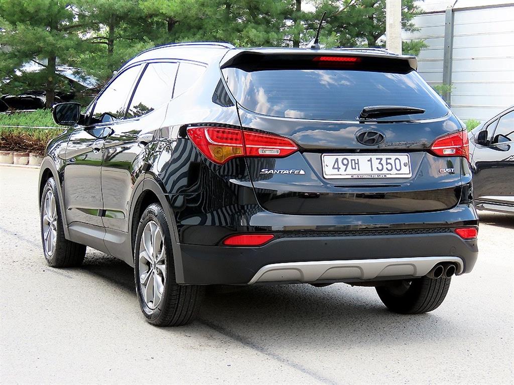 HYUNDAI Santa Fe - Vista 3
