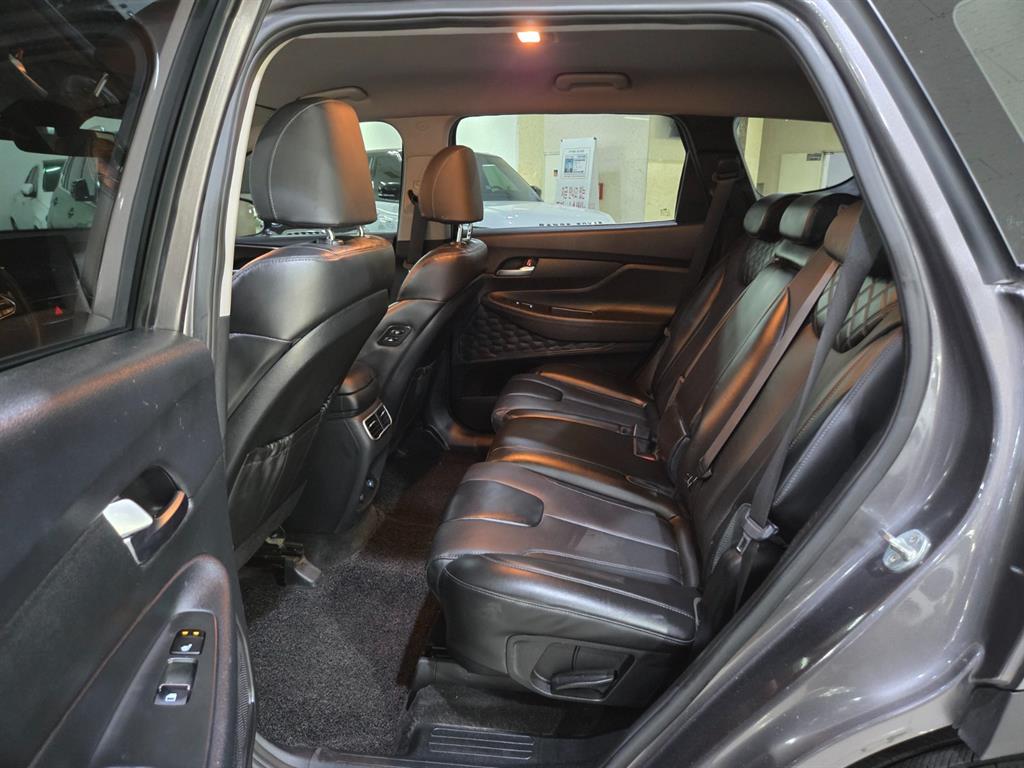 HYUNDAI Santa Fe - Vista 7