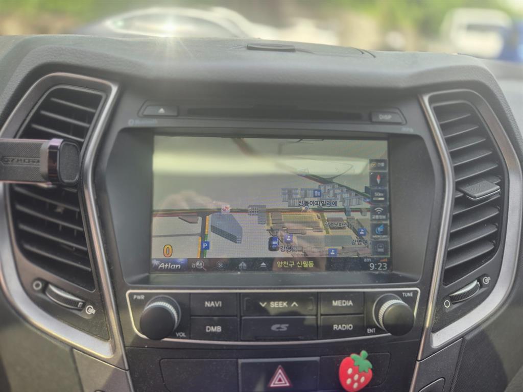 HYUNDAI Santa Fe - Vista 12