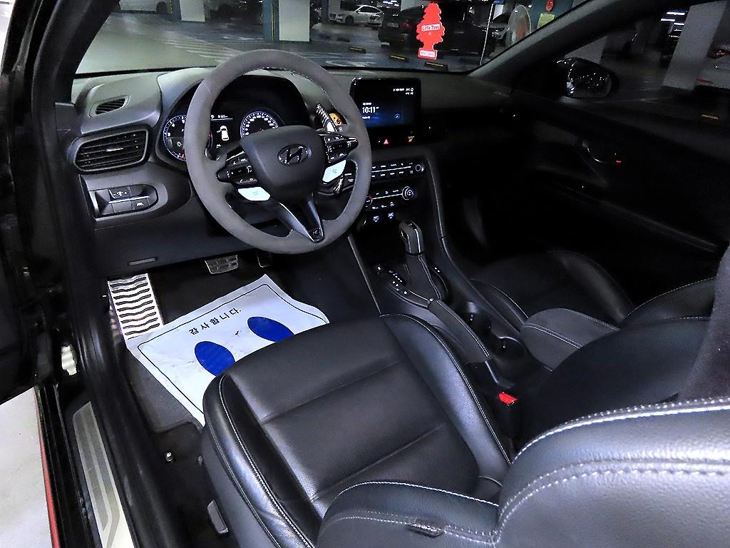 HYUNDAI Veloster - Vista 10
