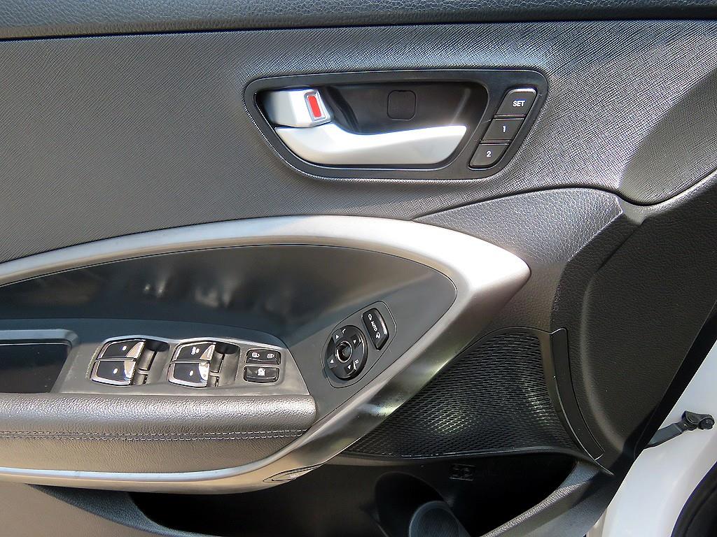 HYUNDAI Santa Fe - Vista 10