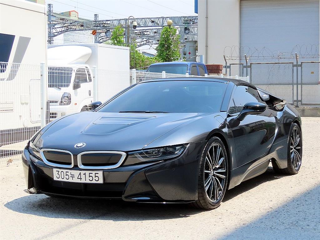 BMW i8 - Vista 2