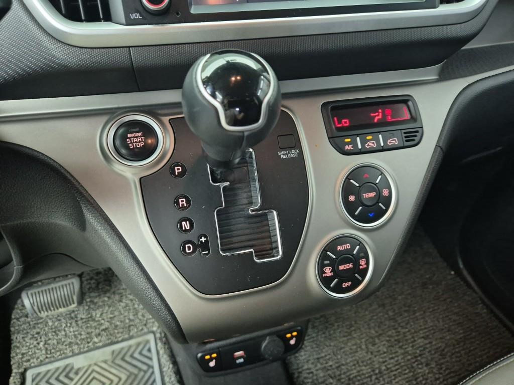 KIA Ray - Vista 8