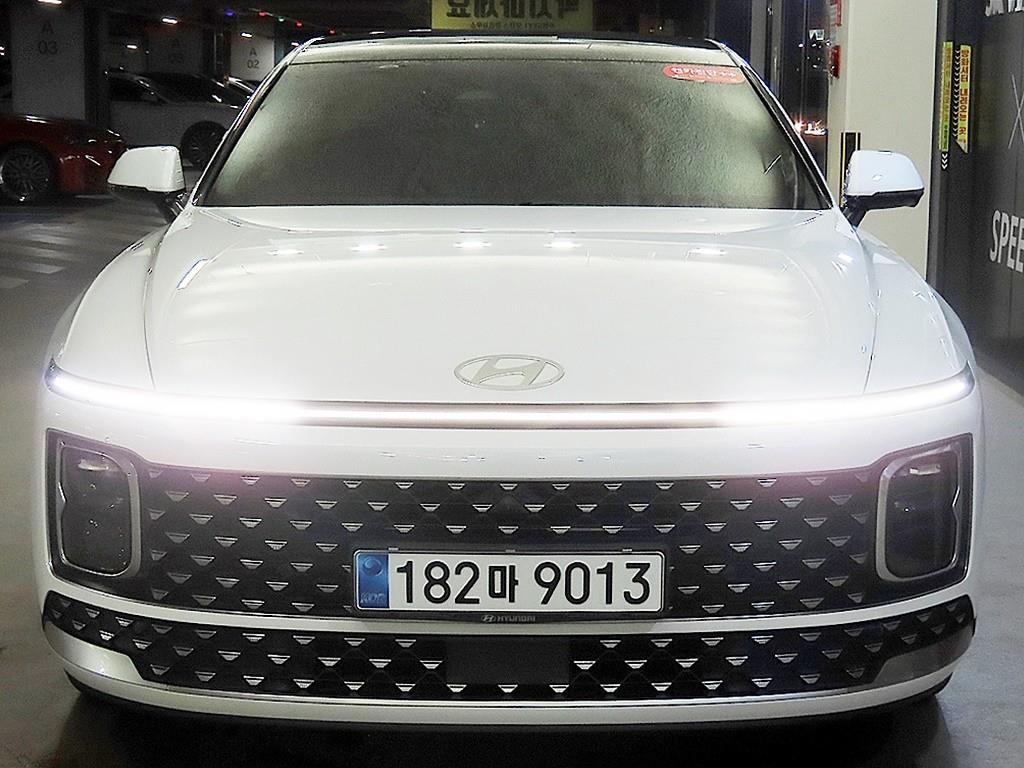 HYUNDAI Grandeur - Vista 2