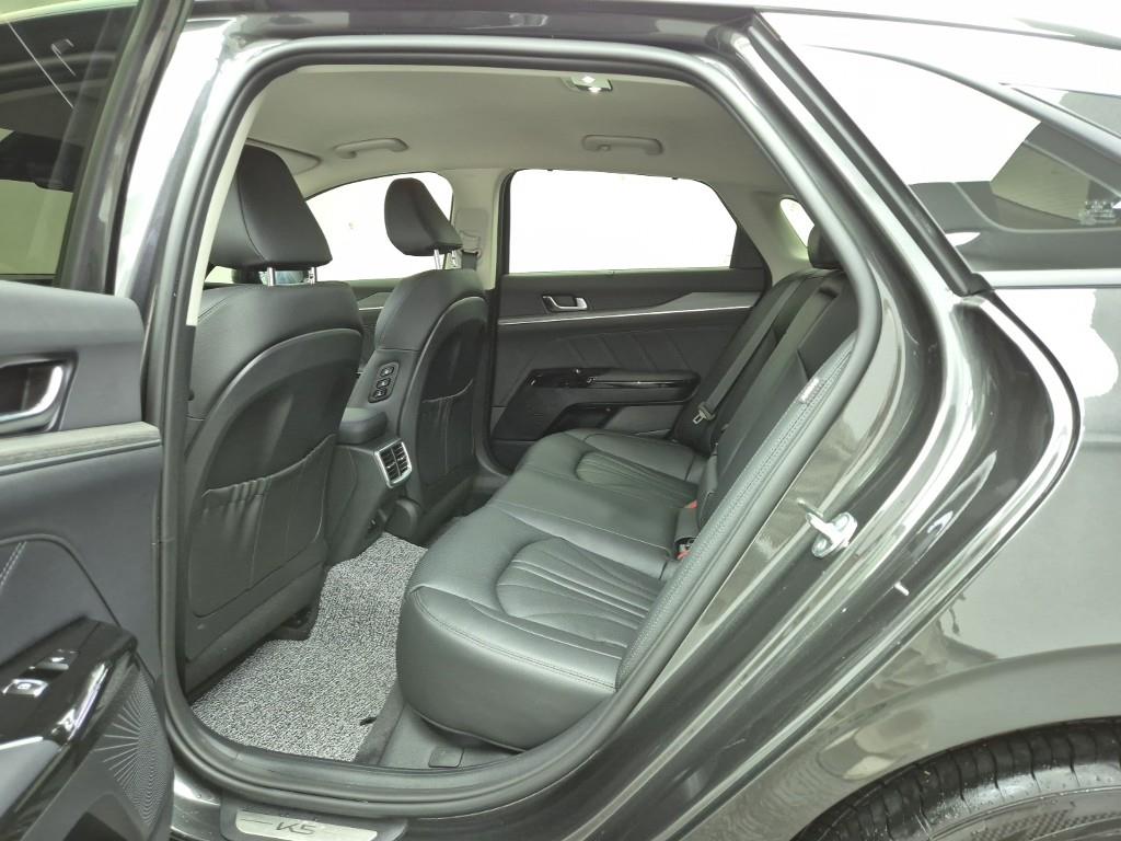 KIA K5 - Vista 12