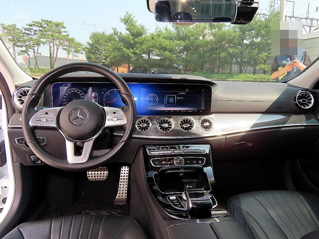 Mercedes Benz CLS Class - Vista 7