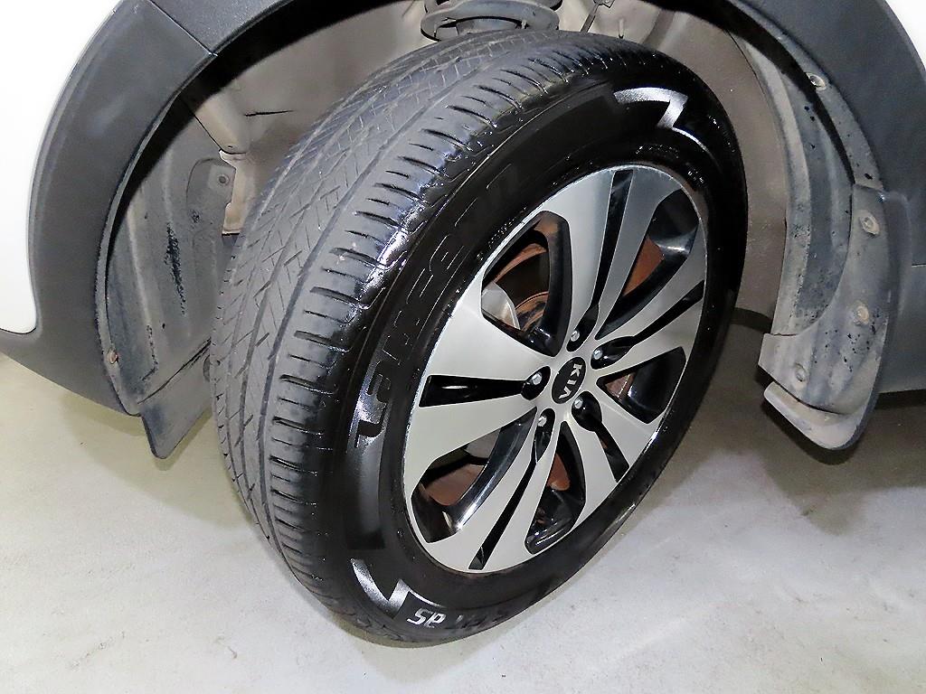 KIA Sportage 2011 Blanco - Importación desde Corea - HF Imports Iquique - Foto 20