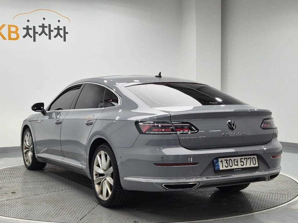Volkswagen Arteon - Vista 2