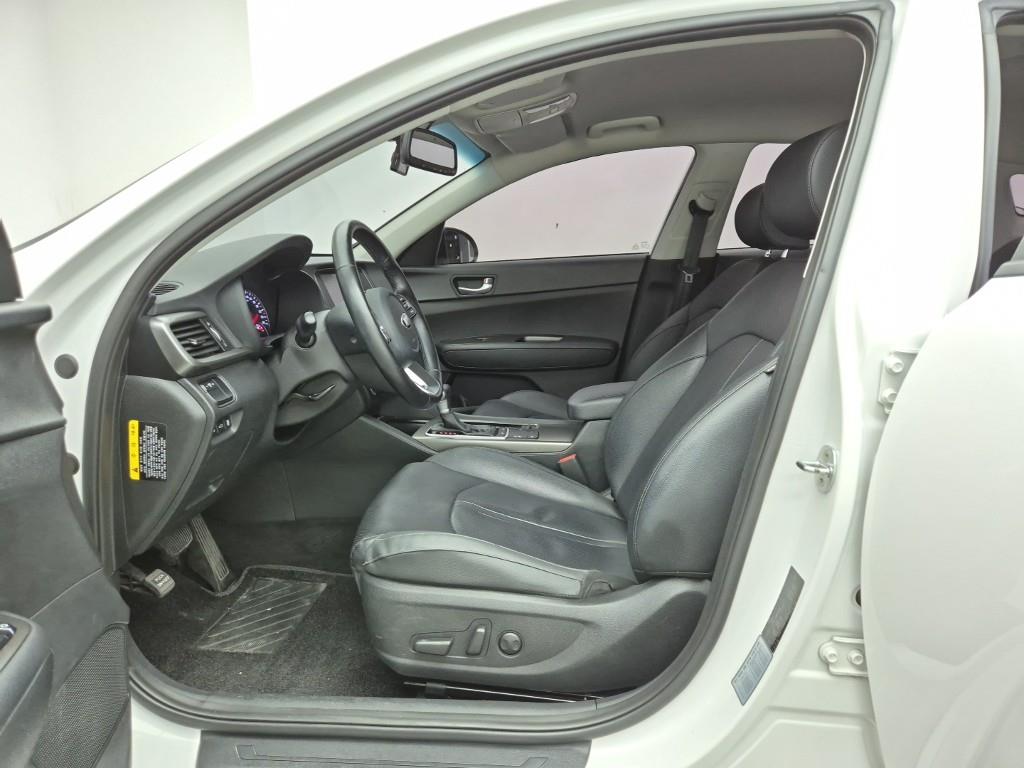 KIA K5 - Vista 11