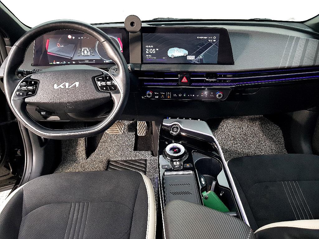 KIA EV6 - Vista 5