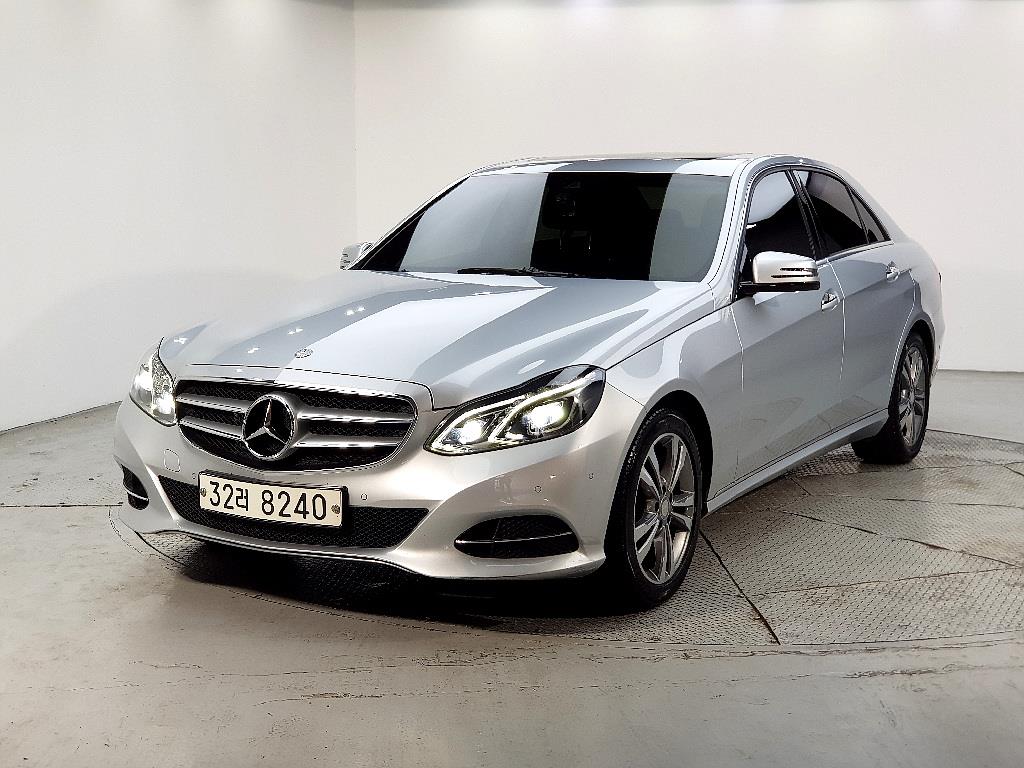 Mercedes Benz E class 2014 Plateado - Importación desde Corea - HF Imports Iquique - Foto 1