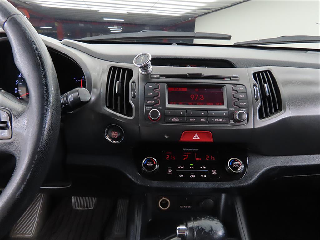 KIA Sportage 2011 Blanco - Importación desde Corea - HF Imports Iquique - Foto 16