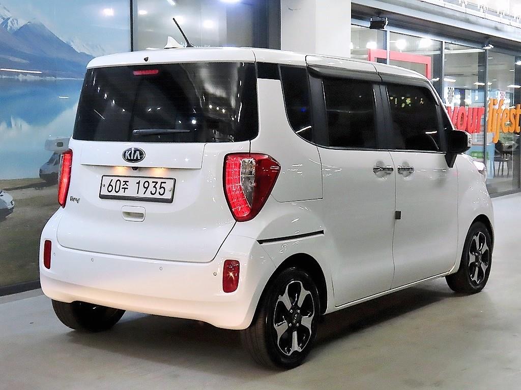 KIA Ray - Vista 4