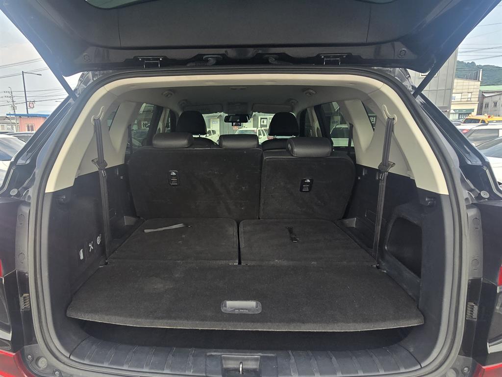 Ssangyong Rexton 2018 Negro - Importación desde Corea - HF Imports Iquique - Foto 17