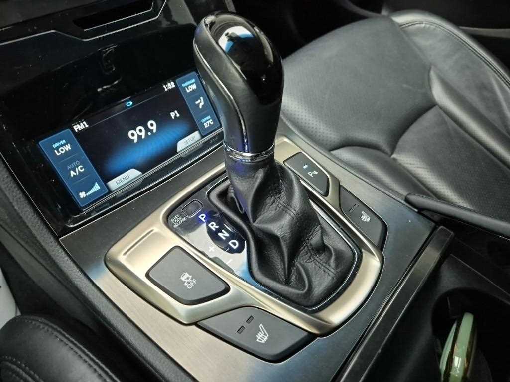 HYUNDAI Grandeur - Vista 8