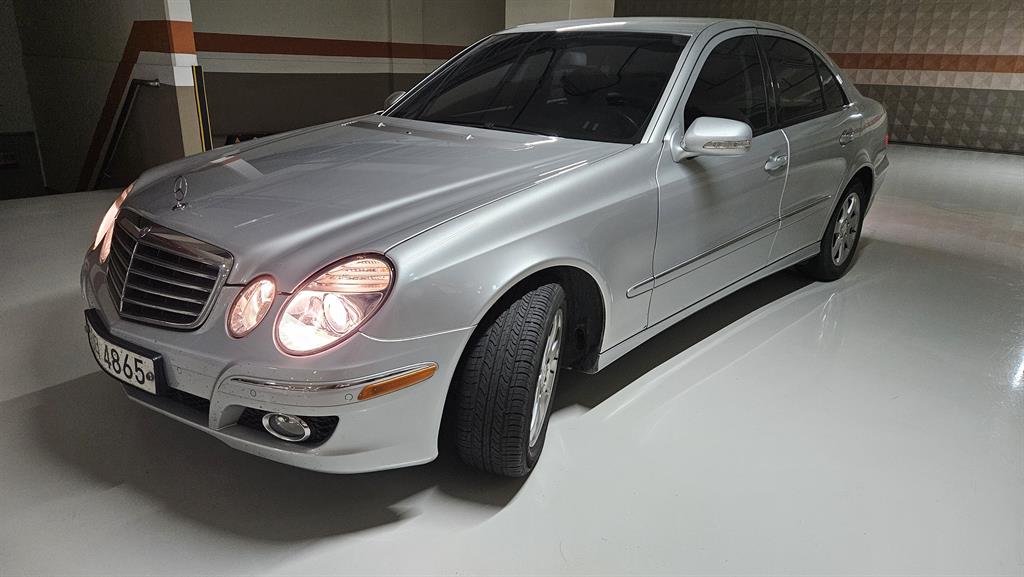 Mercedes Benz E class - Vista 2