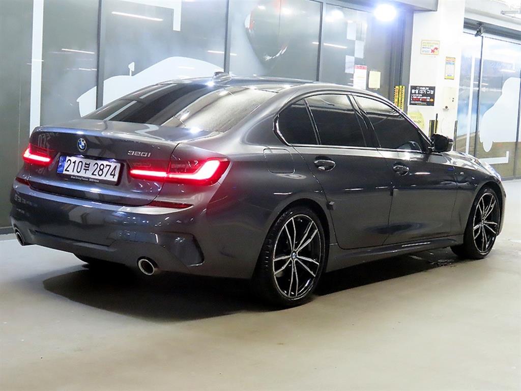 BMW 3 series - Vista 4