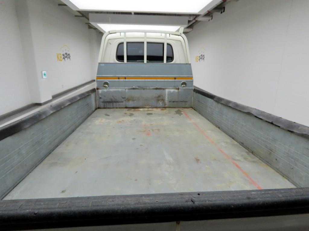 Small Truck Cargo (small) - Vista 5