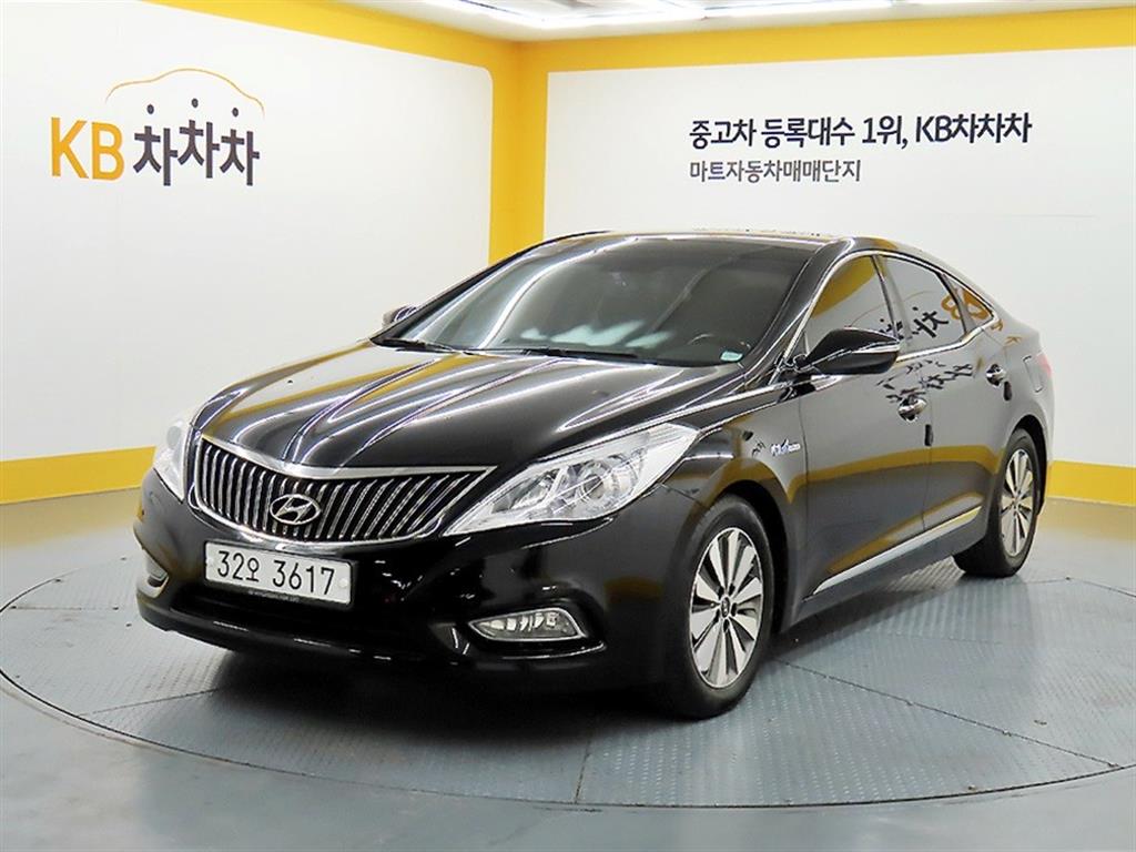 HYUNDAI Grandeur - Vista 2