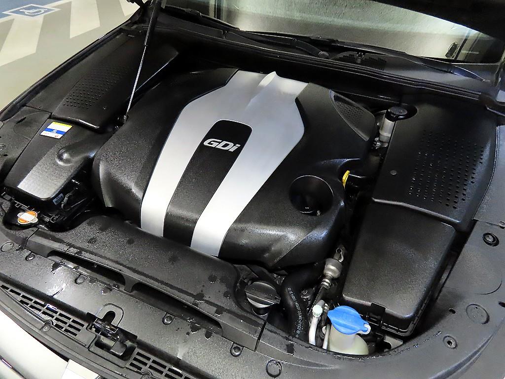 HYUNDAI Genesis 2012 Negro - Importación desde Corea - HF Imports Iquique - Foto 17