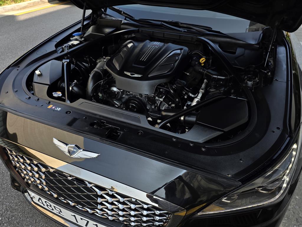 Genesis G80 - Vista 6