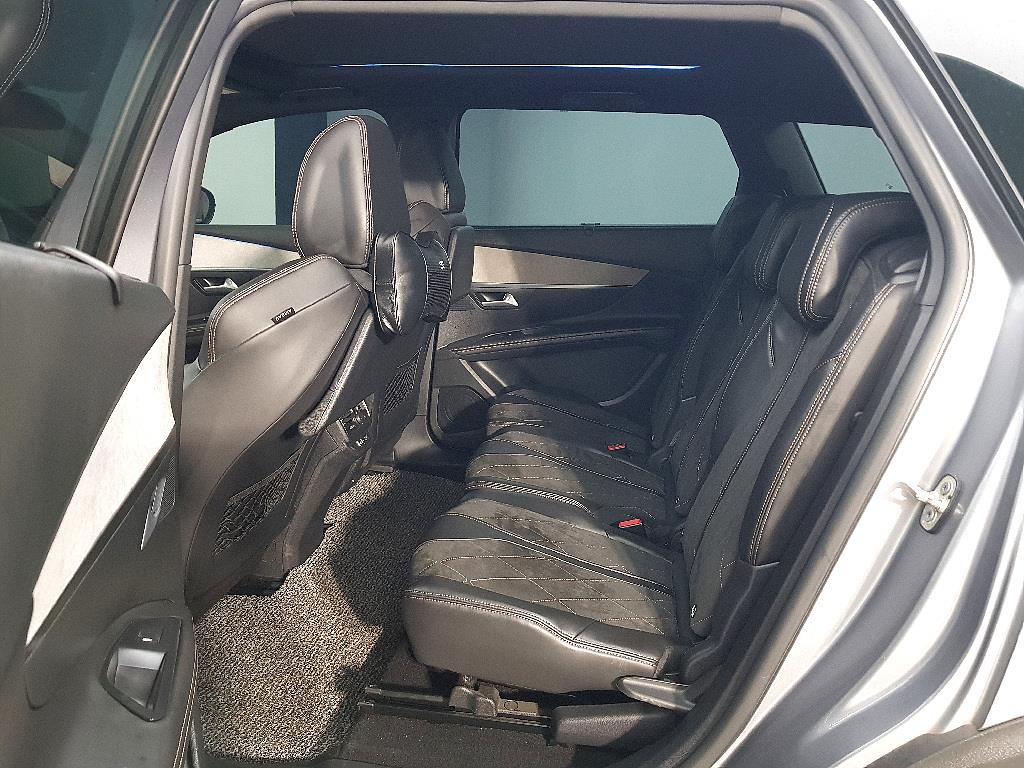 Peugeot 5008 - Vista 9