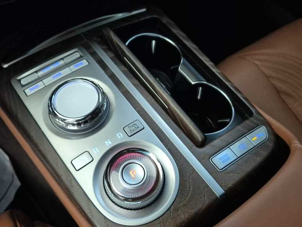 Genesis G80 - Vista 8