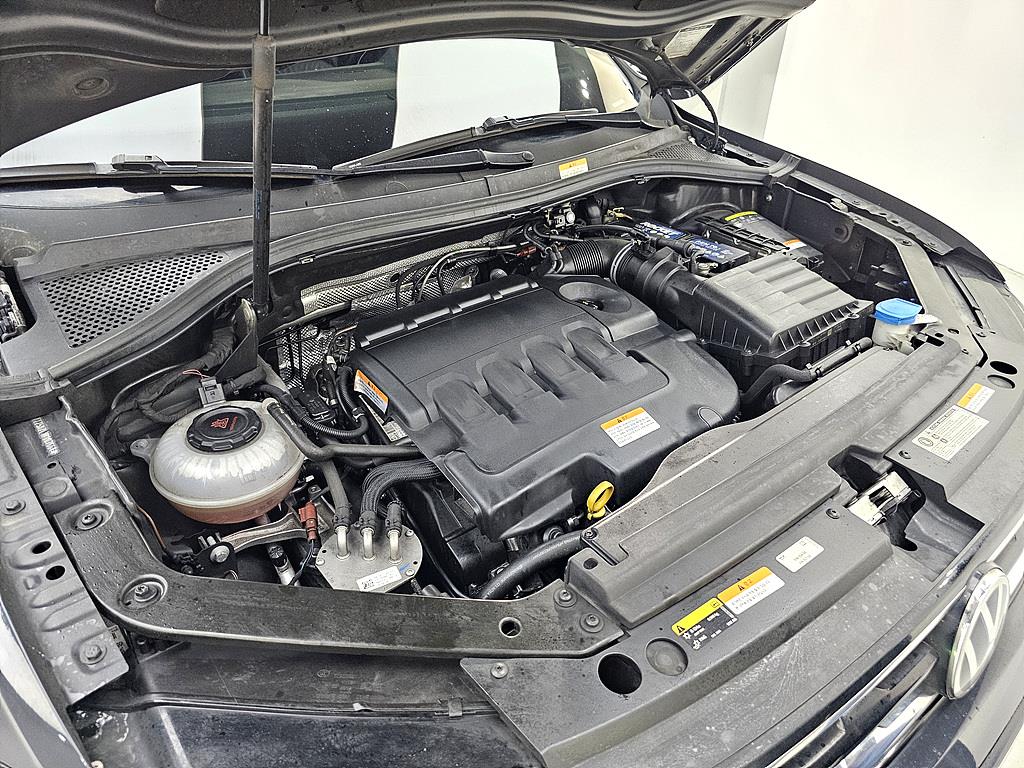 Volkswagen Tiguan - Vista 6