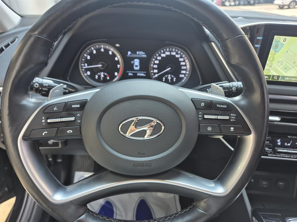 HYUNDAI Sonata - Vista 6