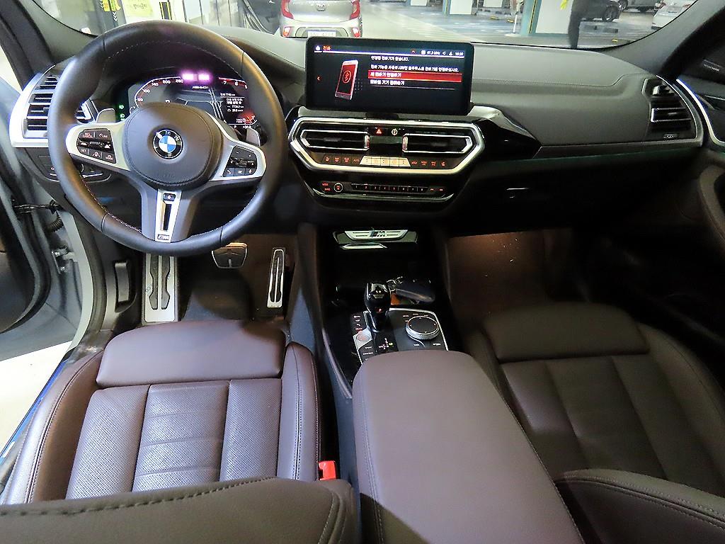 BMW X4 - Vista 10