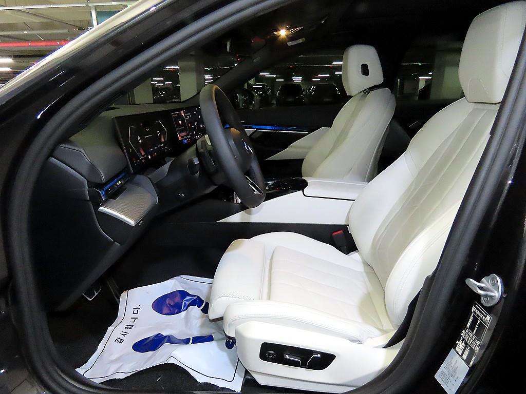 BMW 5 Series - Vista 6