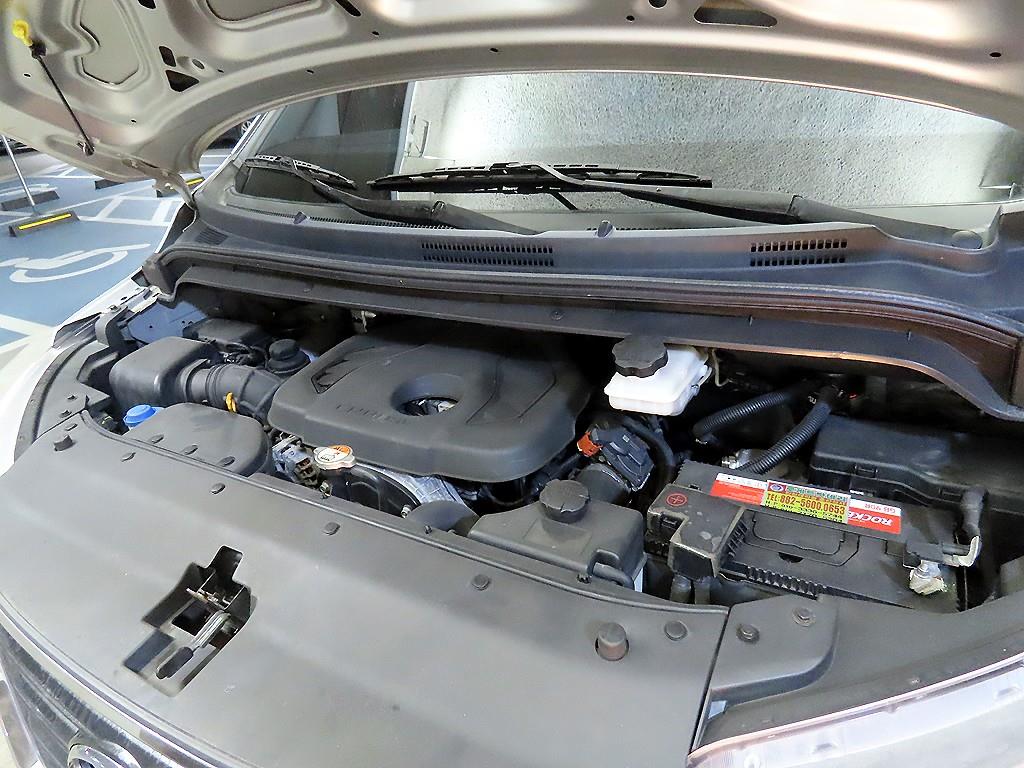 HYUNDAI Starex 2019 Gris - Importación desde Corea - HF Imports Iquique - Foto 19