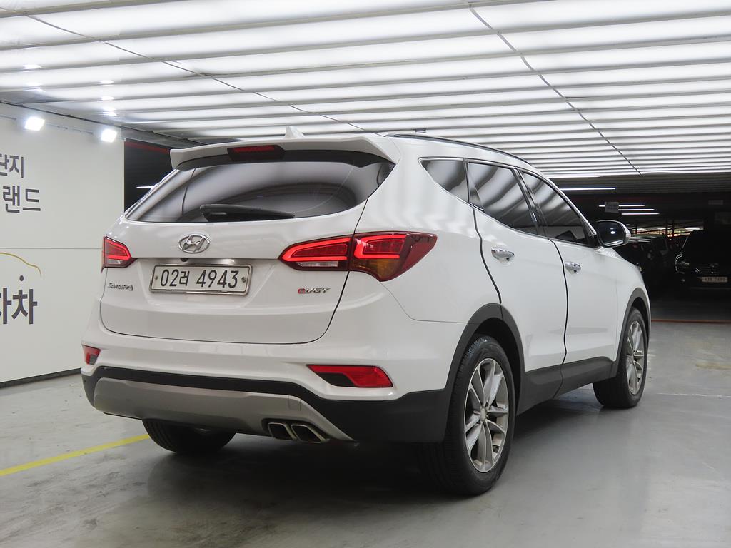 HYUNDAI Santa Fe - Vista 4