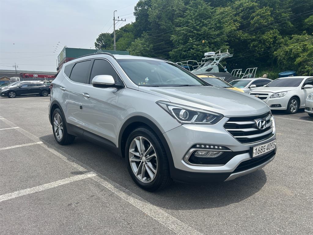 HYUNDAI Santa Fe - Vista 3