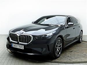 BMW 5 Series - Vista 4