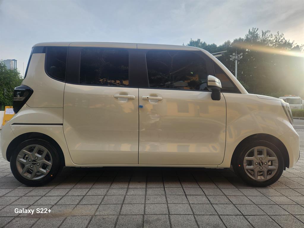 KIA Ray - Vista 5