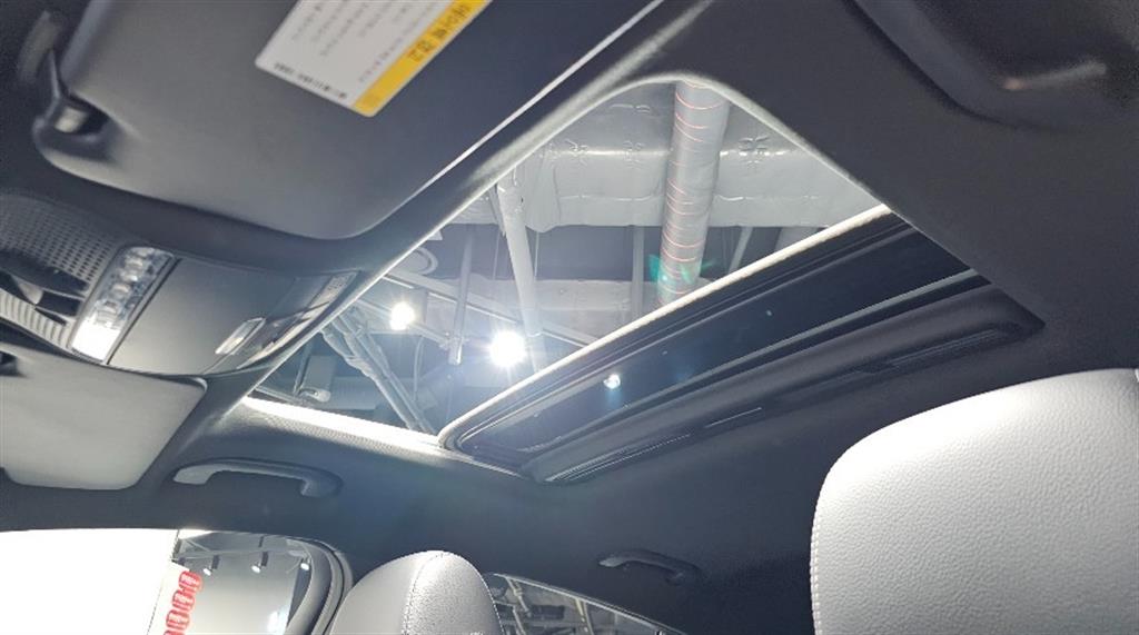 Mercedes Benz GLC Class 2018 Blanco - Importación desde Corea - HF Imports Iquique - Foto 17