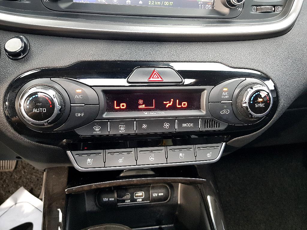 KIA Sorento - Vista 12