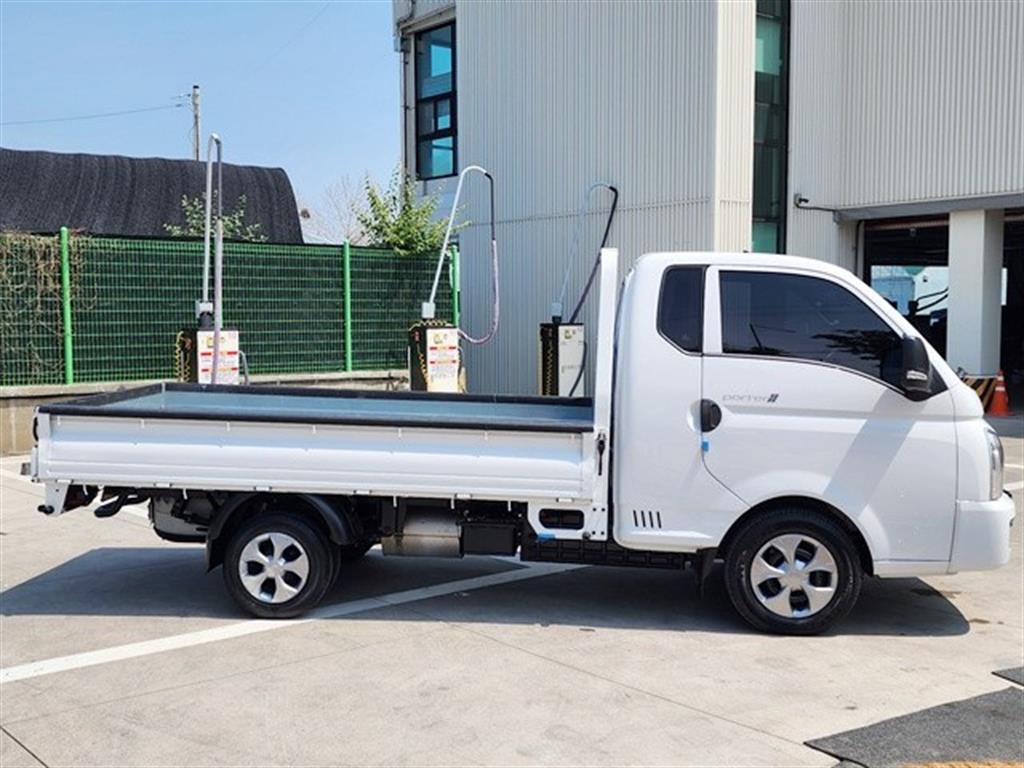 Small Truck Cargo (small) - Vista 4