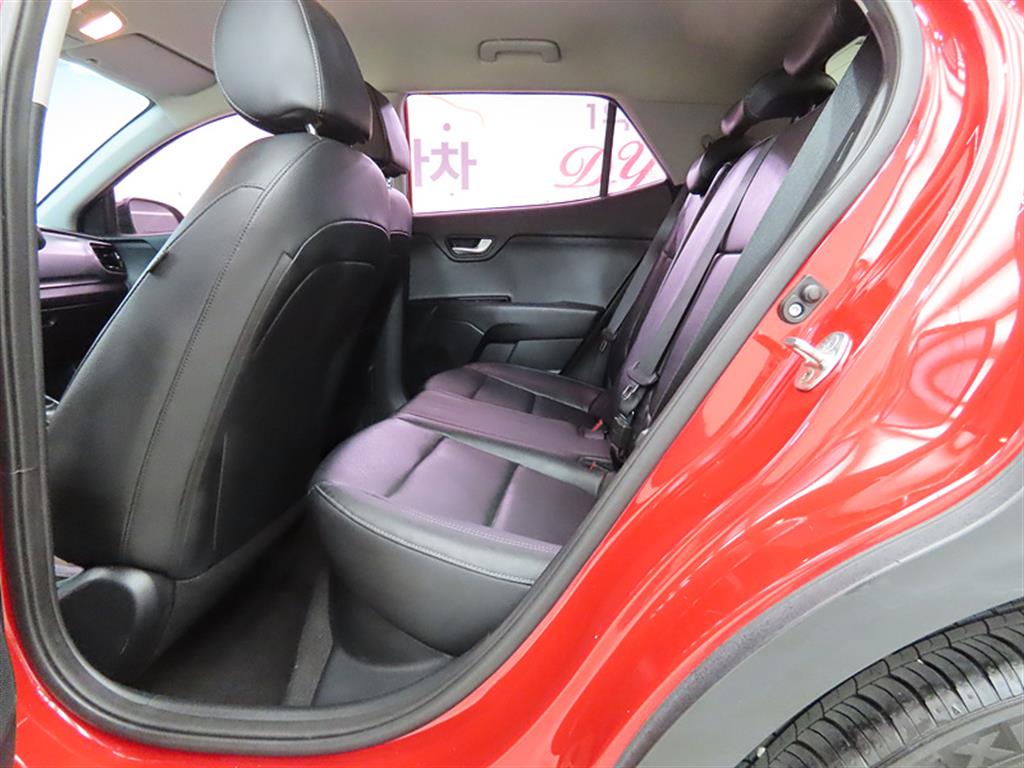 KIA Stonic - Vista 6