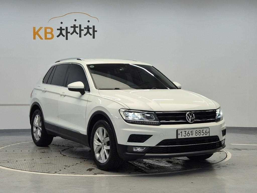 Volkswagen Tiguan - Vista 4
