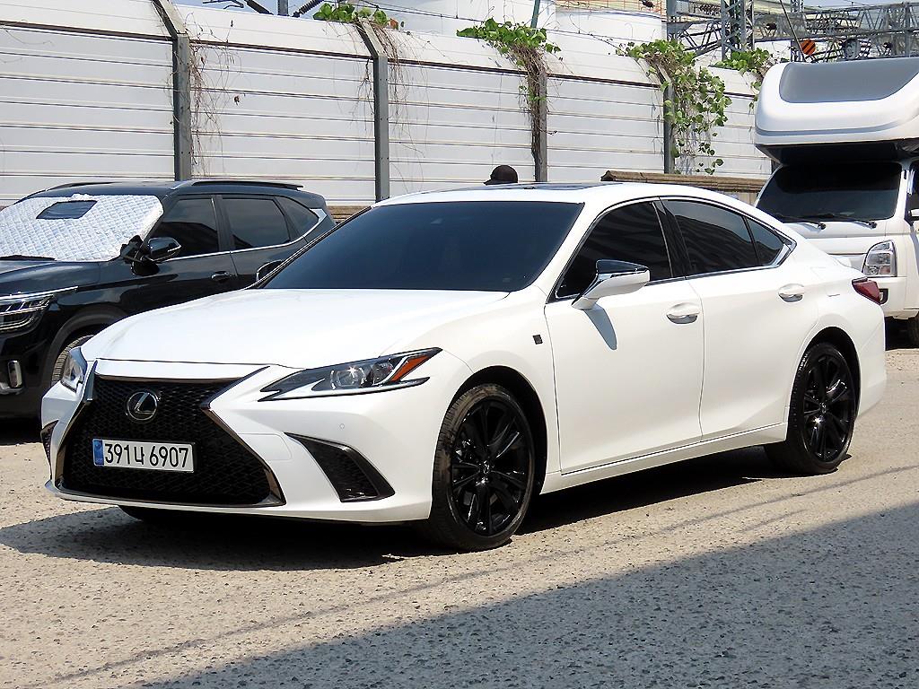 Lexus ES - Vista 2